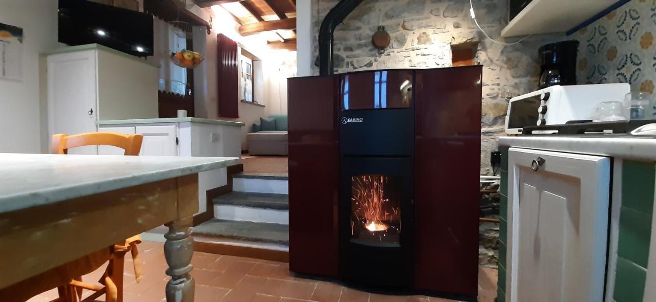 Deliziosa Casetta Sull'Appennino Toscano Montefegatesi Kültér fotó