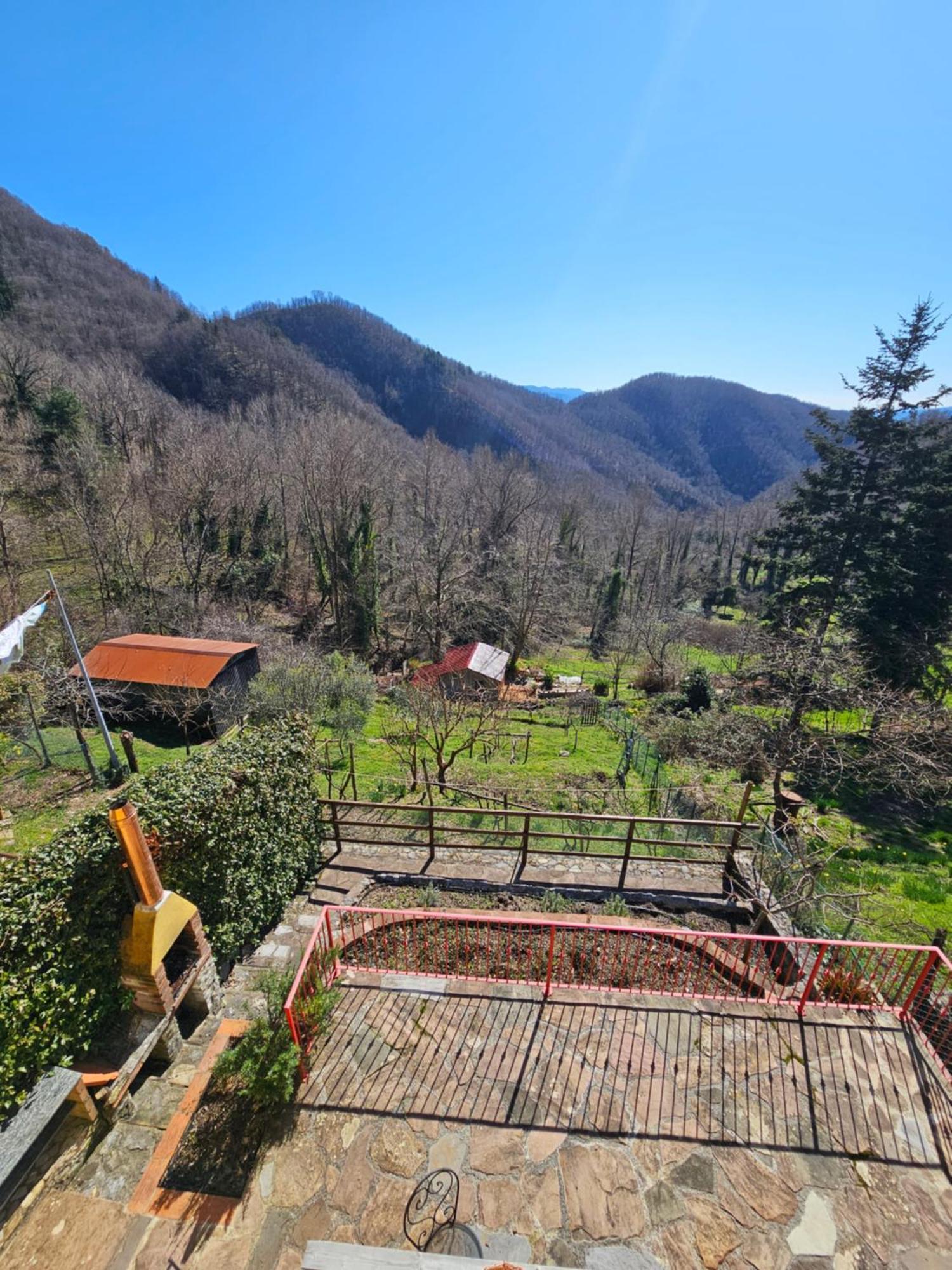 Deliziosa Casetta Sull'Appennino Toscano Montefegatesi Kültér fotó